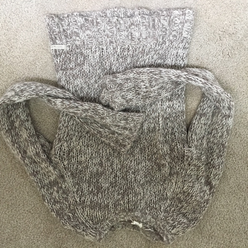 Long sleeve sweater